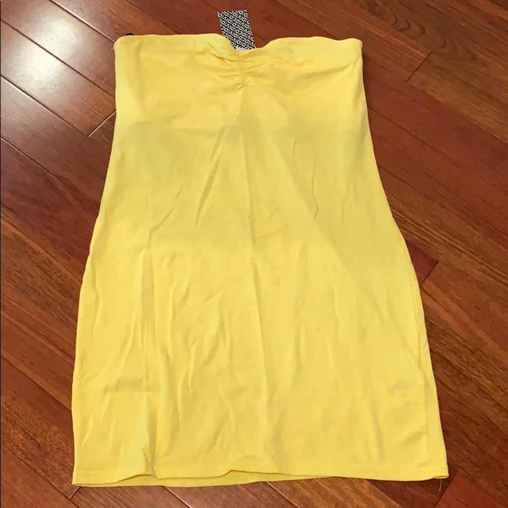 H&M summer sweetheart neckline dress